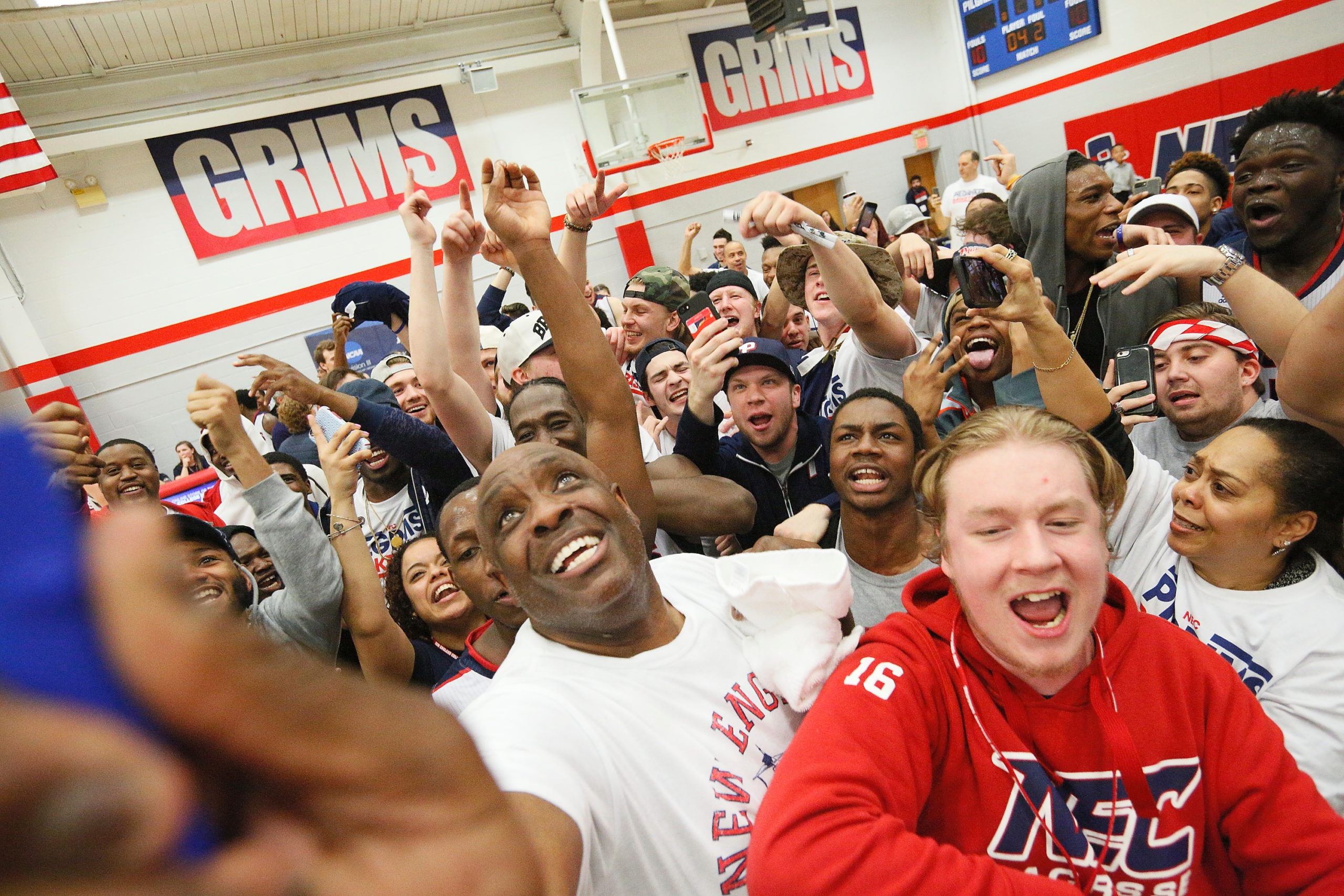 NEC basketball fans